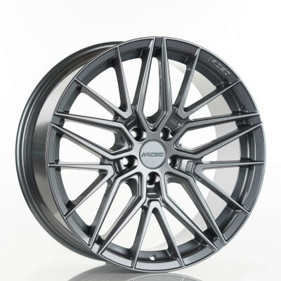 Arceo Sevilla 8,5×19″ · 5×120 · ET33 · CB72,6 Titan