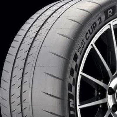 MICHELIN PILOT SPORT CUP 2 R 335/30 R20 108Y · Nyári