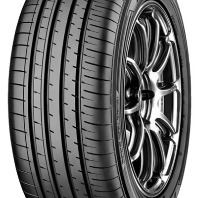 YOKOHAMA BluEarth XT AE61 255/45 R20 105W · Nyári
